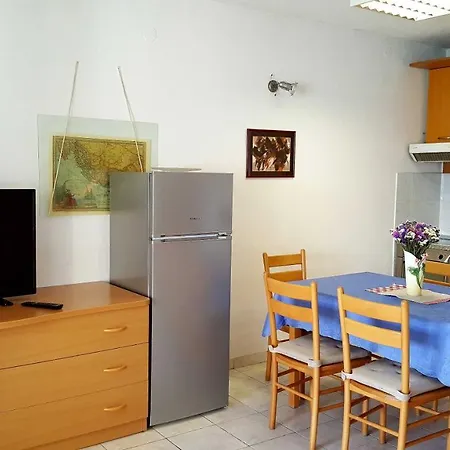 Alma Apartment