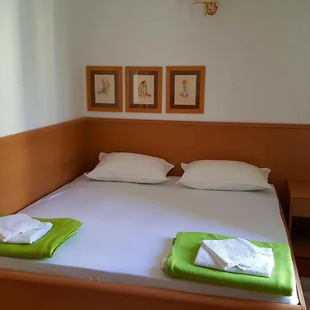 Alma Apartment Baska (Krk)